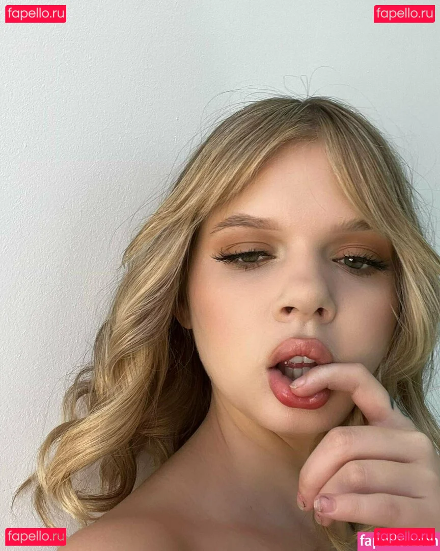 cocolovelock Onlyfans Photo Gallery 