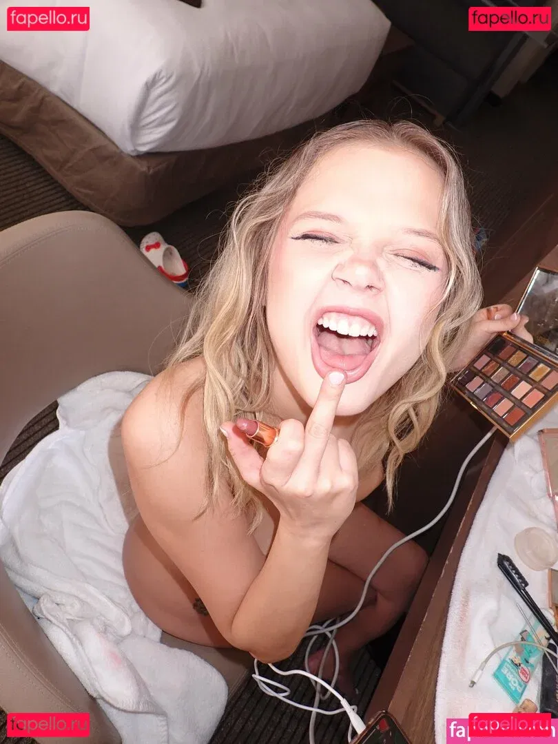 cocolovelock Onlyfans Photo Gallery 