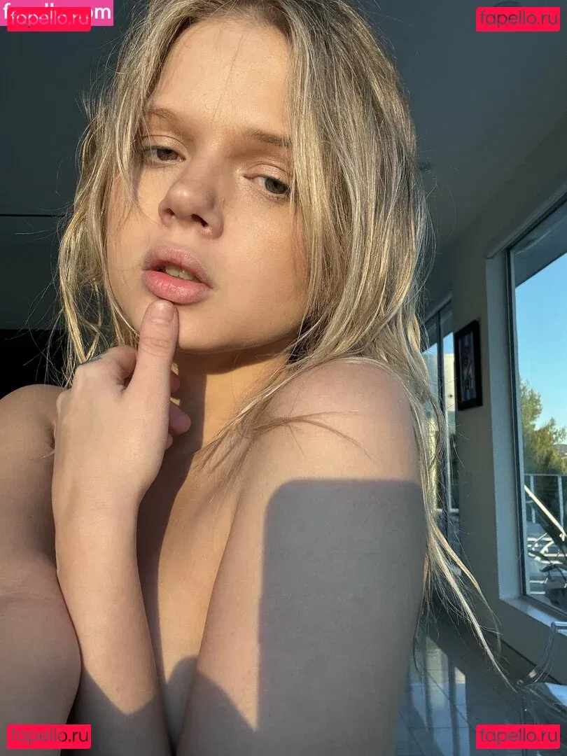 cocolovelock Onlyfans Photo Gallery 