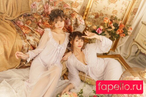 Carol X Iris Nude Onlyfans Photo 39