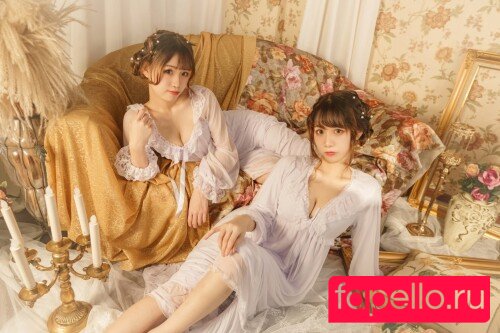 Carol X Iris Nude Onlyfans Photo 7