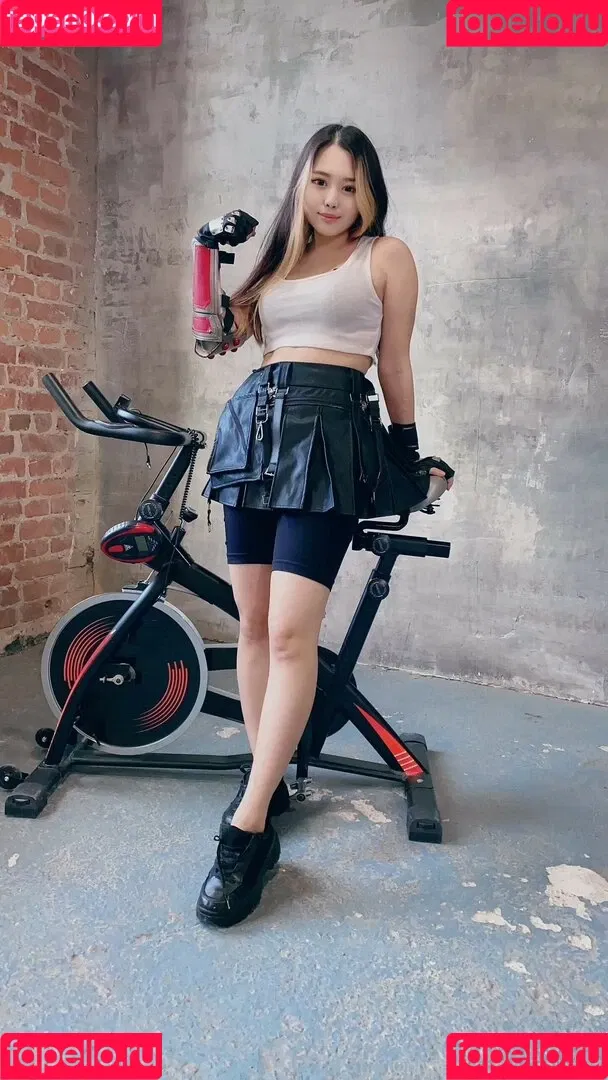 Yumi Waifu Onlyfans Photo Gallery 