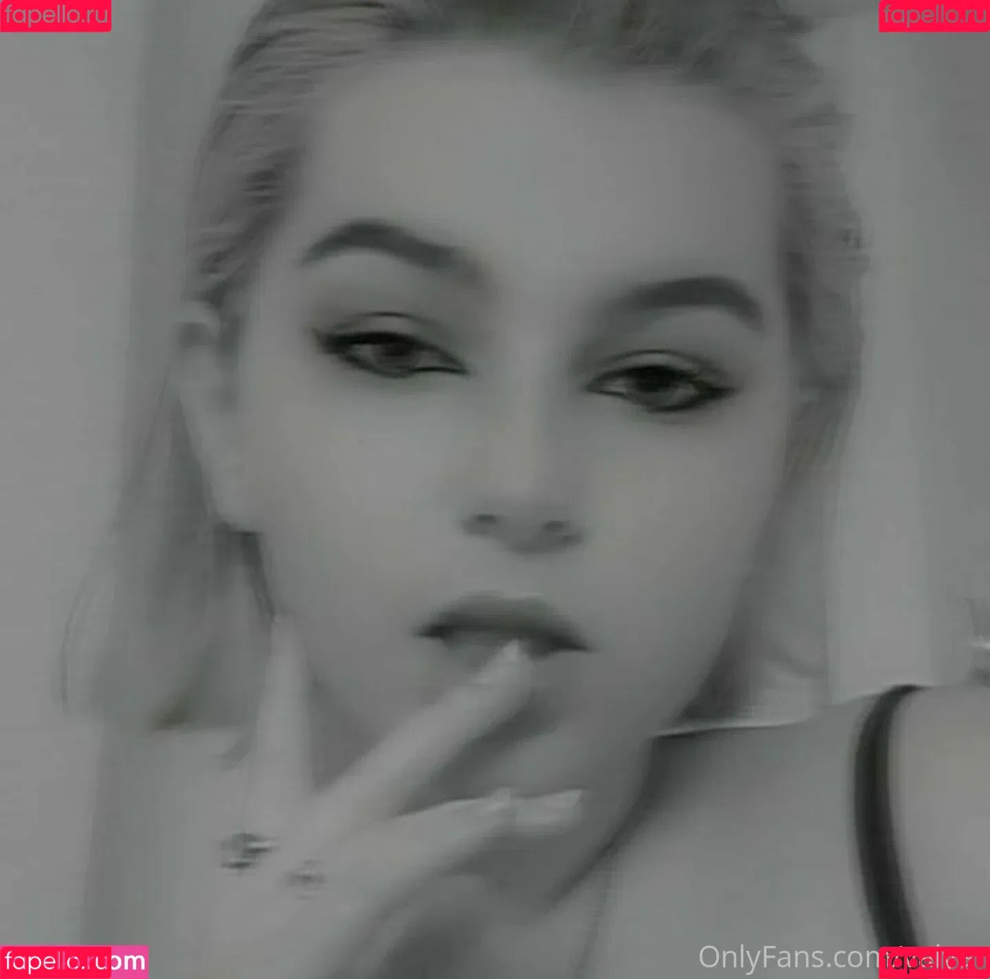valya_ Onlyfans Photo Gallery 