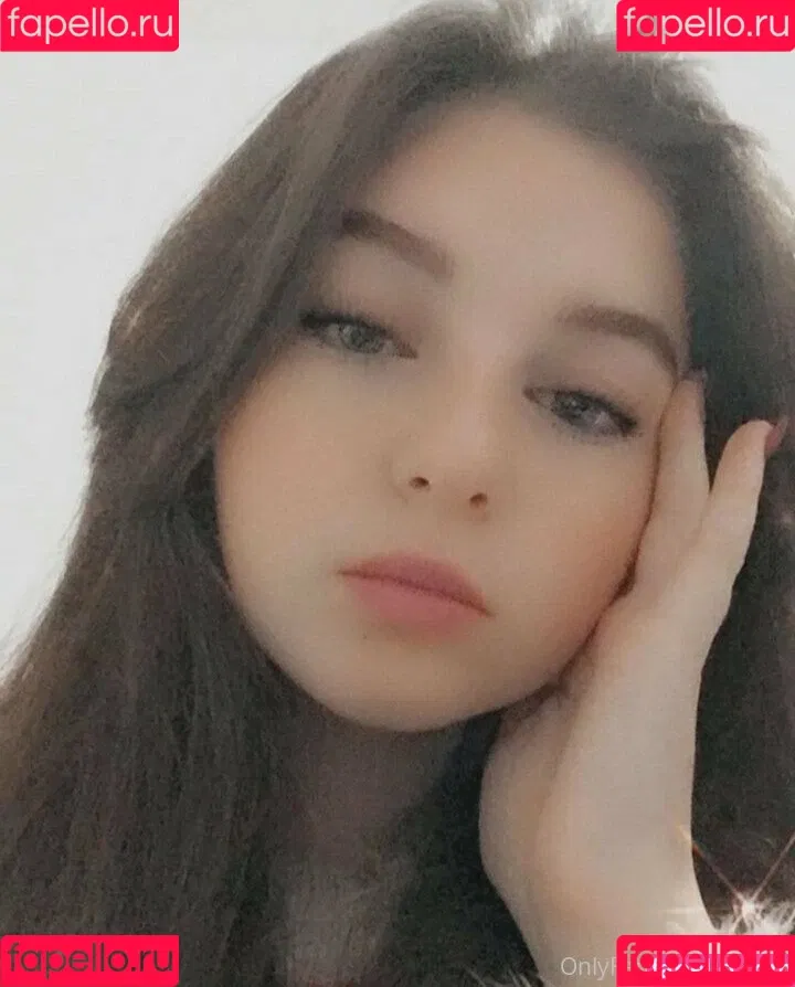 valya_ Onlyfans Photo Gallery 