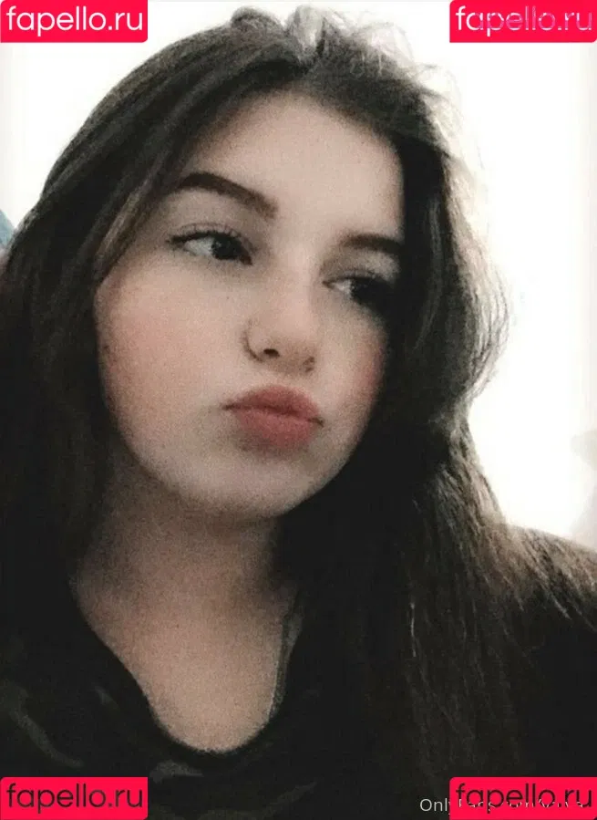 valya_ Onlyfans Photo Gallery 