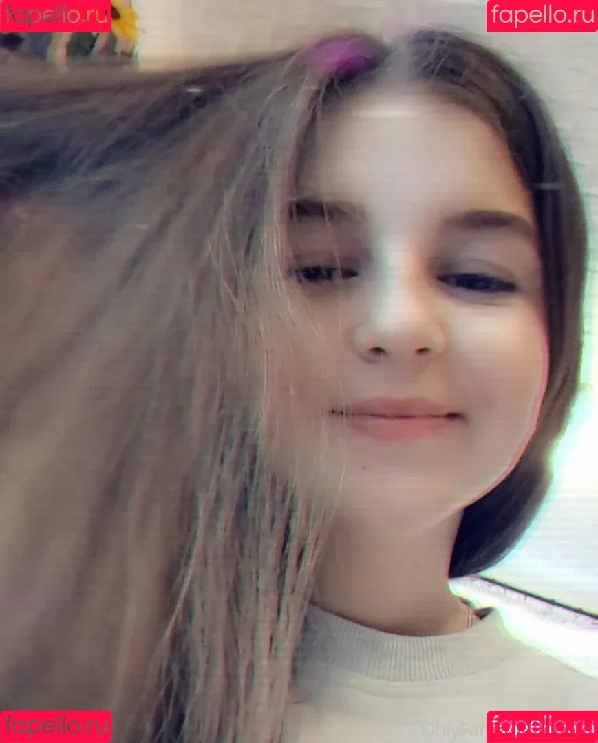 valya_ Onlyfans Photo Gallery 