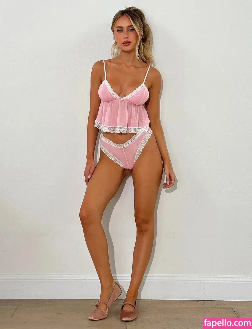 Emily Venz Onlyfans Photo Gallery 