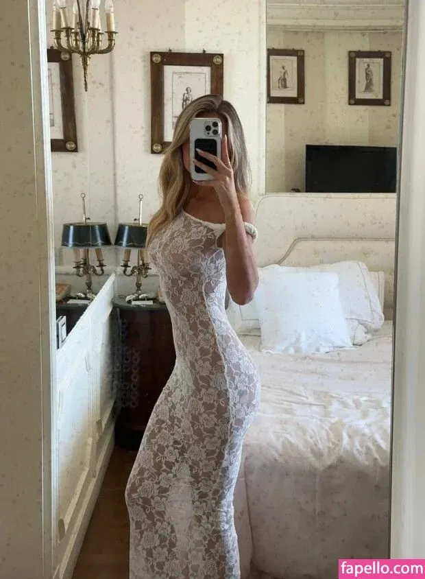 Emily Venz Onlyfans Photo Gallery 