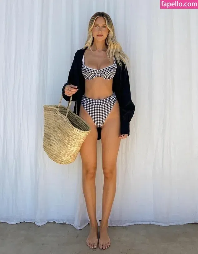 Emily Venz Onlyfans Photo Gallery 