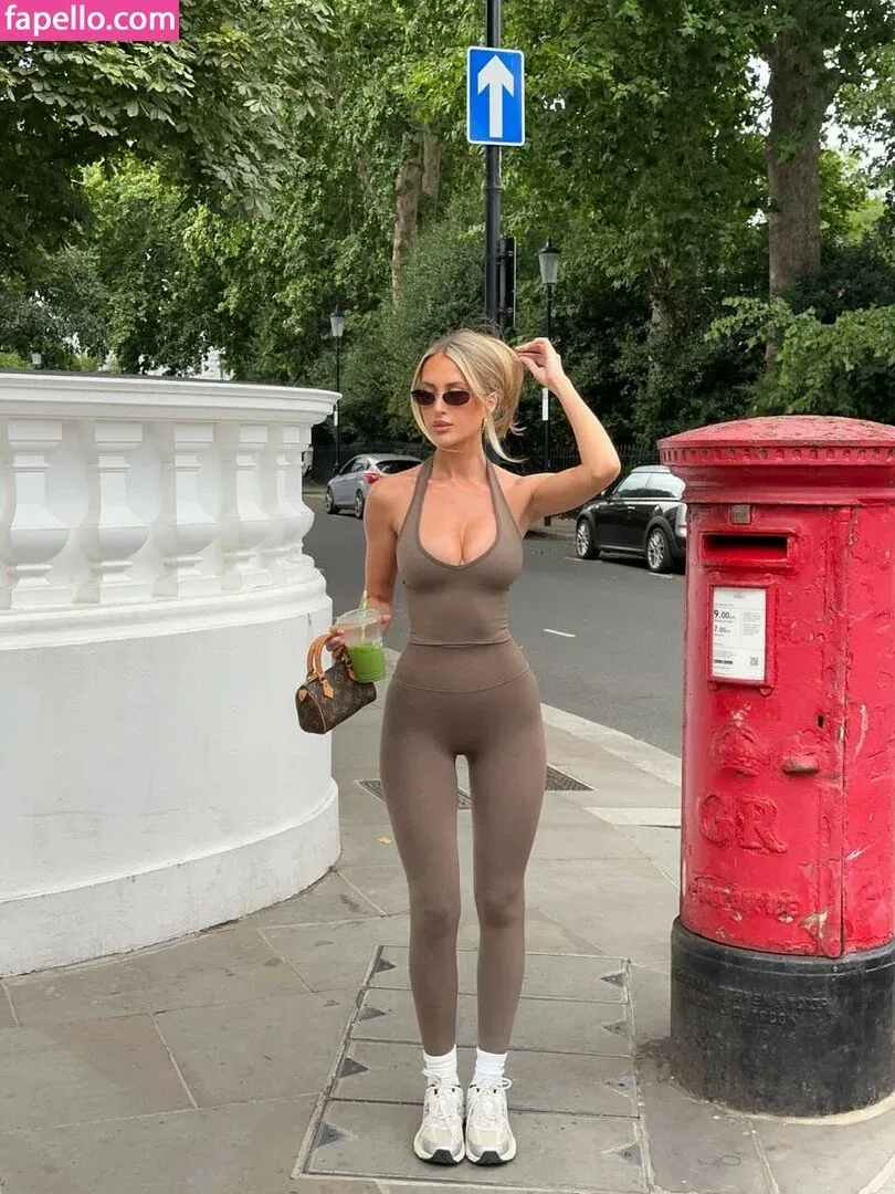 Emily Venz Onlyfans Photo Gallery 