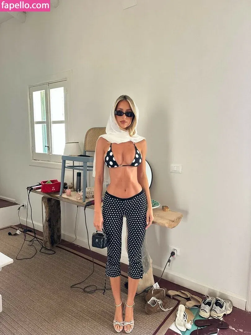 Emily Venz Onlyfans Photo Gallery 