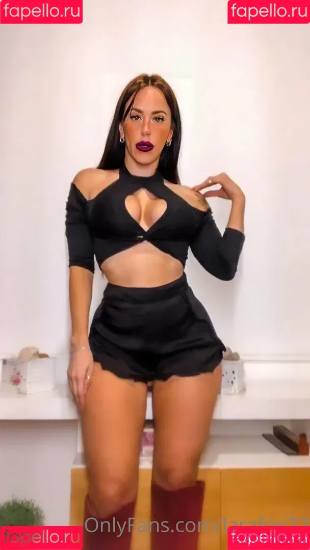 larafox22 Onlyfans Photo Gallery 