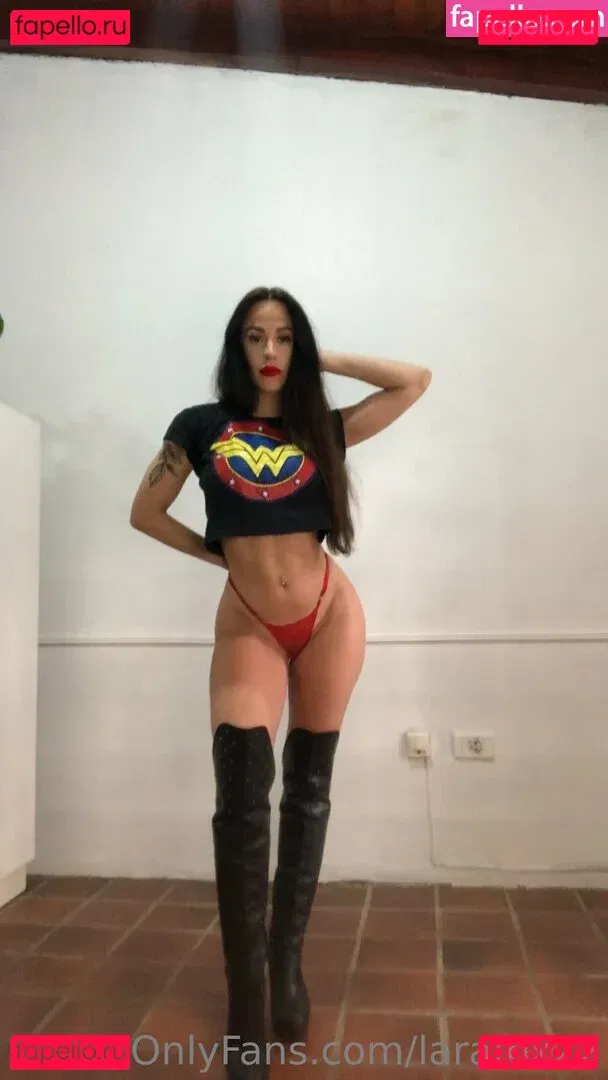 larafox22 Onlyfans Photo Gallery 