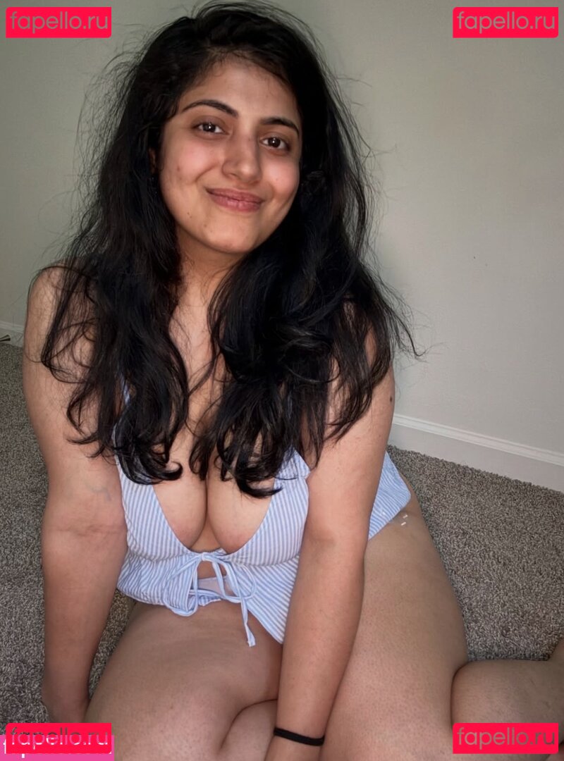 Rashmi Van Nude Onlyfans Photo 20