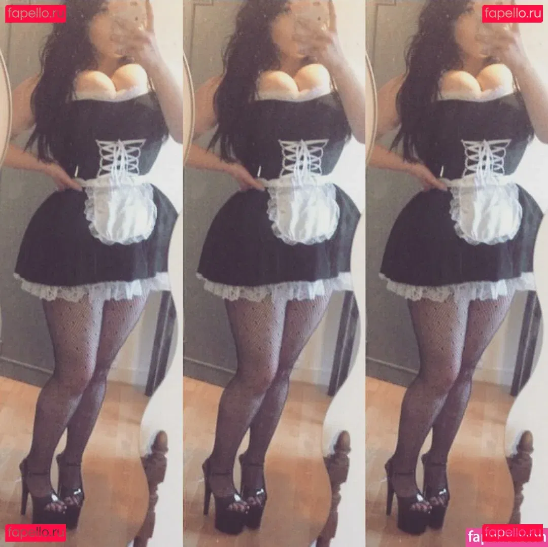 Betty Dahmer Onlyfans Photo Gallery 