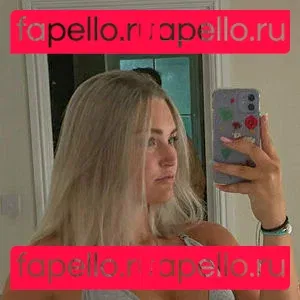 Robyn Emily Onlyfans Photo Gallery 