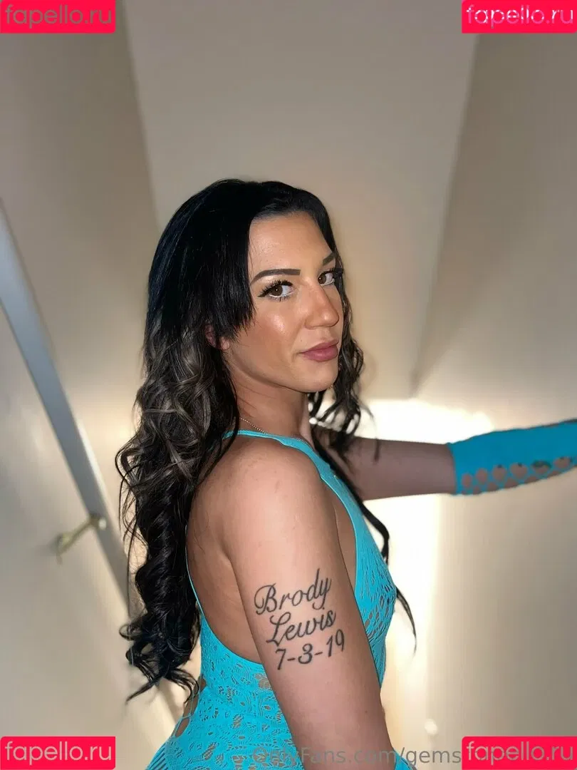 gemstonepu55y Onlyfans Photo Gallery 