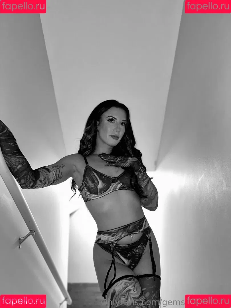 gemstonepu55y Onlyfans Photo Gallery 