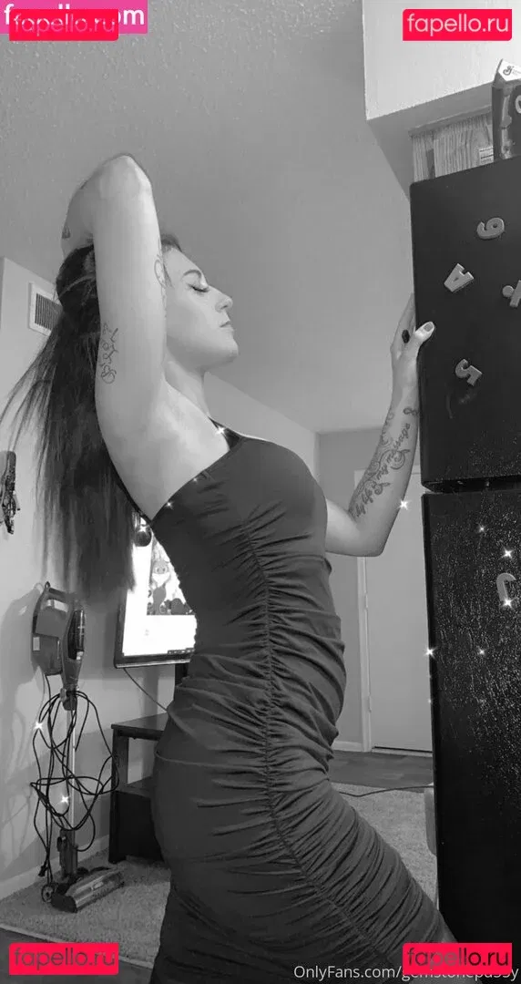 gemstonepu55y Onlyfans Photo Gallery 