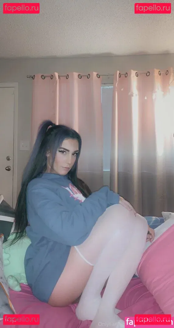 gemstonepu55y Onlyfans Photo Gallery 