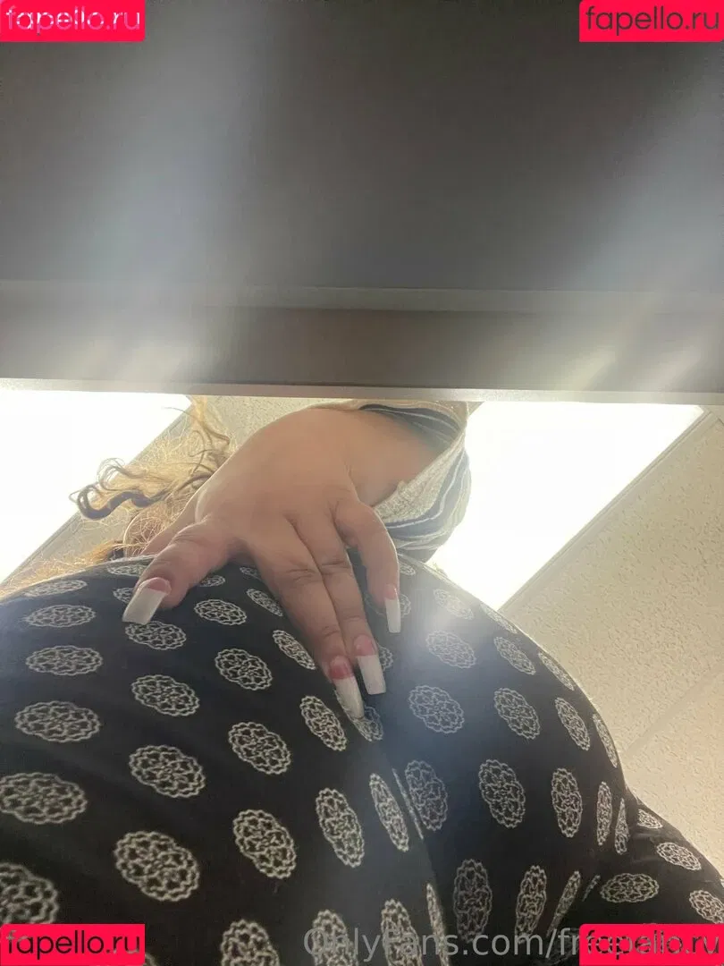 Creamonitfancy Onlyfans Photo Gallery 