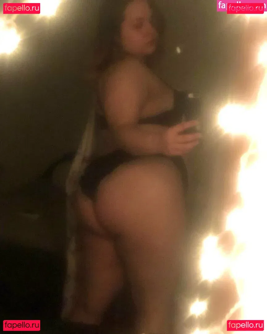 Creamonitfancy Onlyfans Photo Gallery 