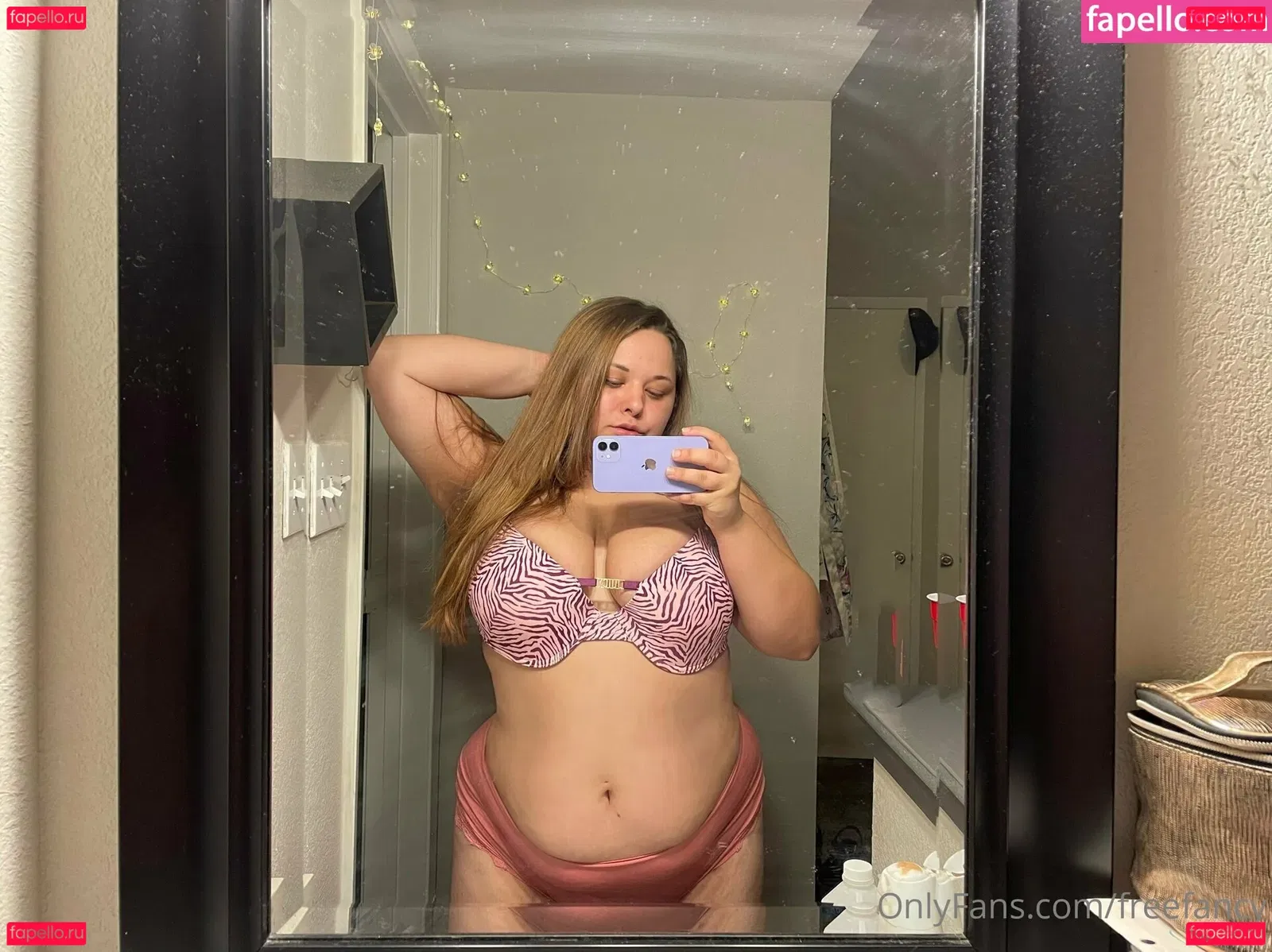 Creamonitfancy Onlyfans Photo Gallery 