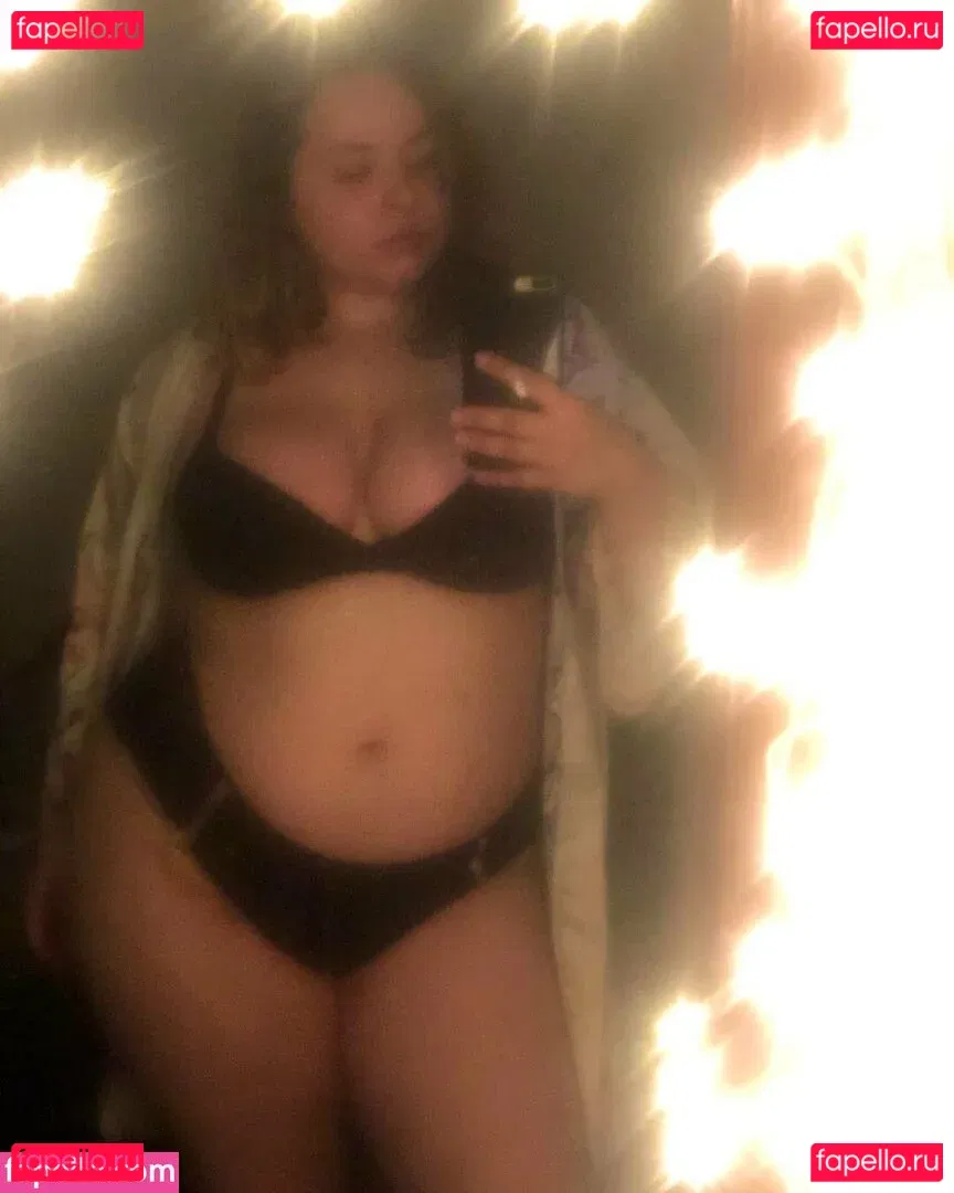 Creamonitfancy Onlyfans Photo Gallery 