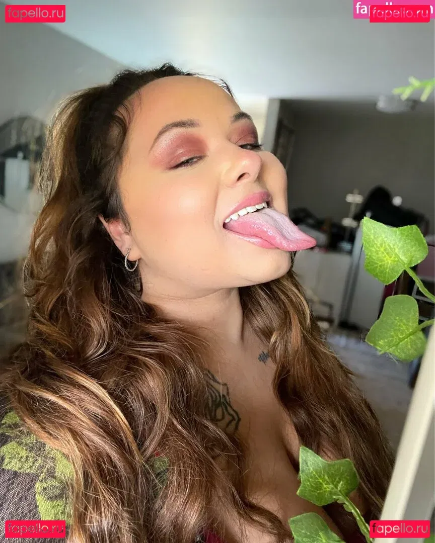 Creamonitfancy Onlyfans Photo Gallery 