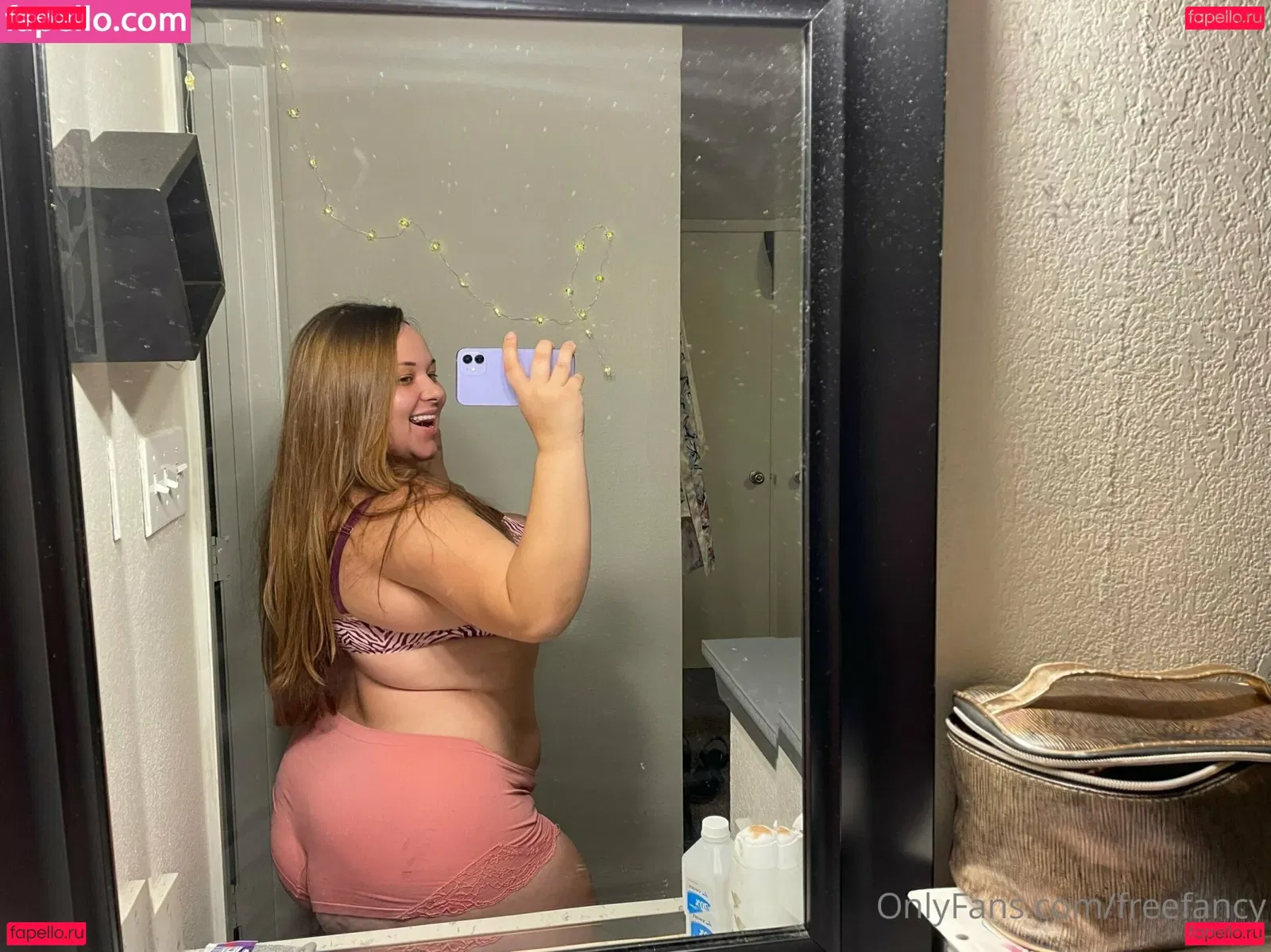 Creamonitfancy Onlyfans Photo Gallery 