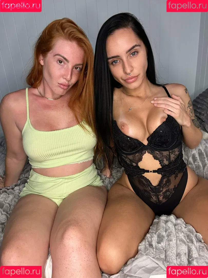 yourlesbianfantasyy Onlyfans Photo Gallery 