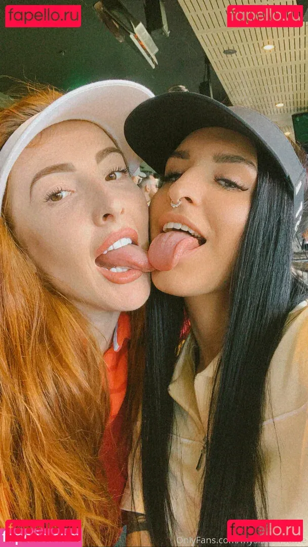 yourlesbianfantasyy Onlyfans Photo Gallery 