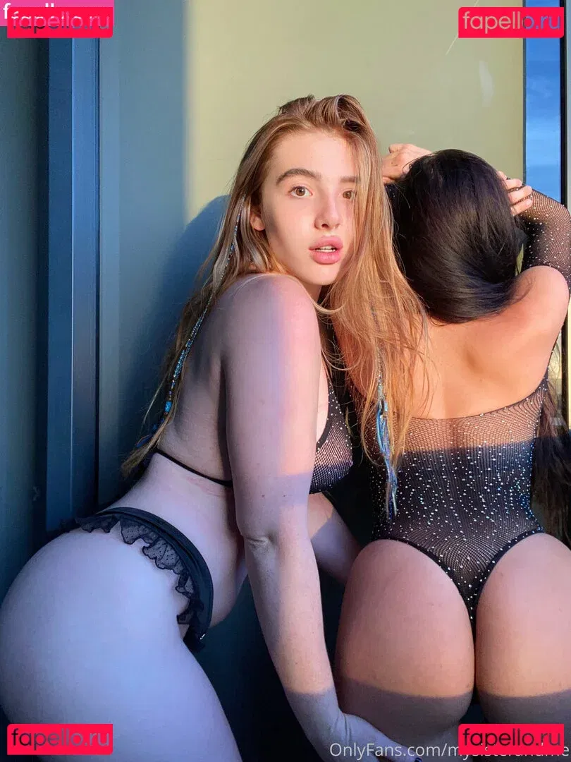 yourlesbianfantasyy Onlyfans Photo Gallery 