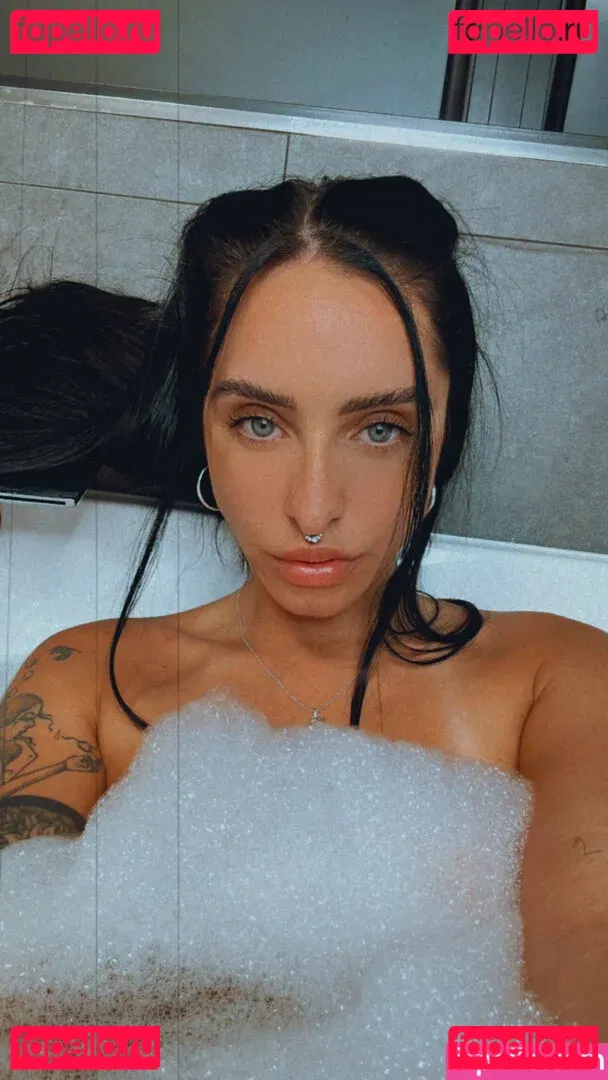 yourlesbianfantasyy Onlyfans Photo Gallery 