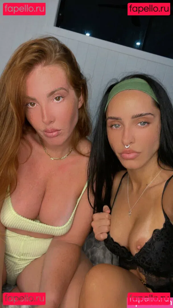 yourlesbianfantasyy Onlyfans Photo Gallery 