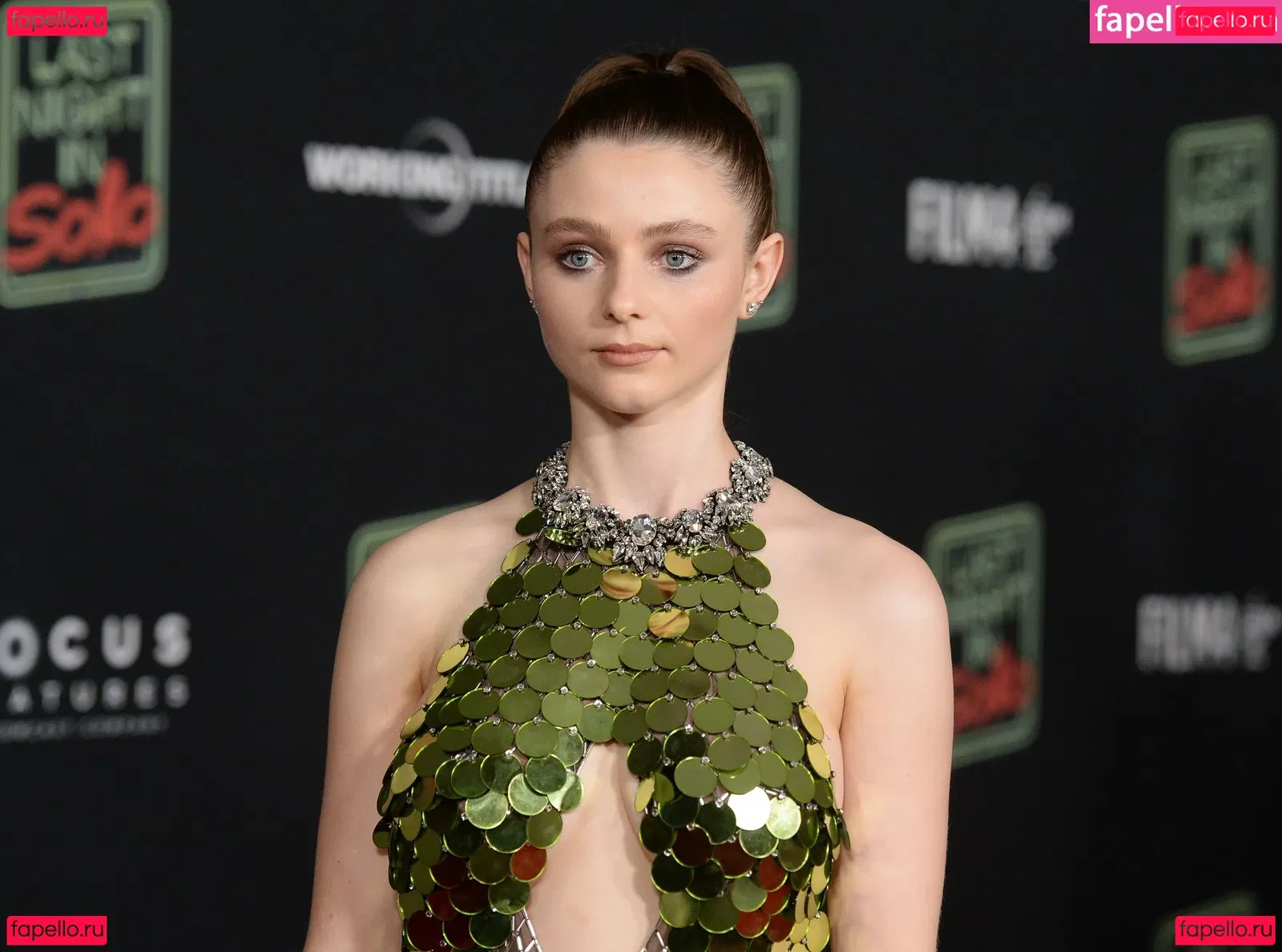 Thomasin Mckenzie Onlyfans Photo Gallery 