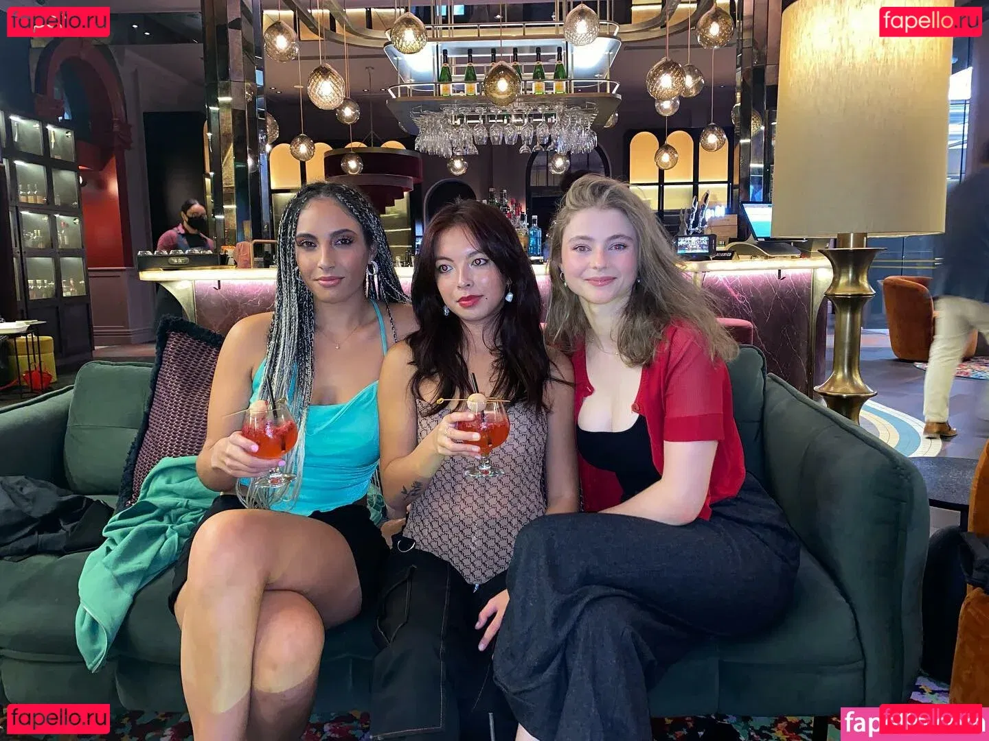 Thomasin Mckenzie Onlyfans Photo Gallery 