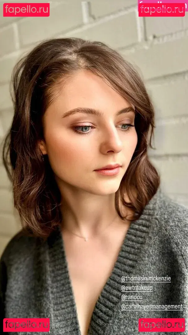 Thomasin Mckenzie Onlyfans Photo Gallery 
