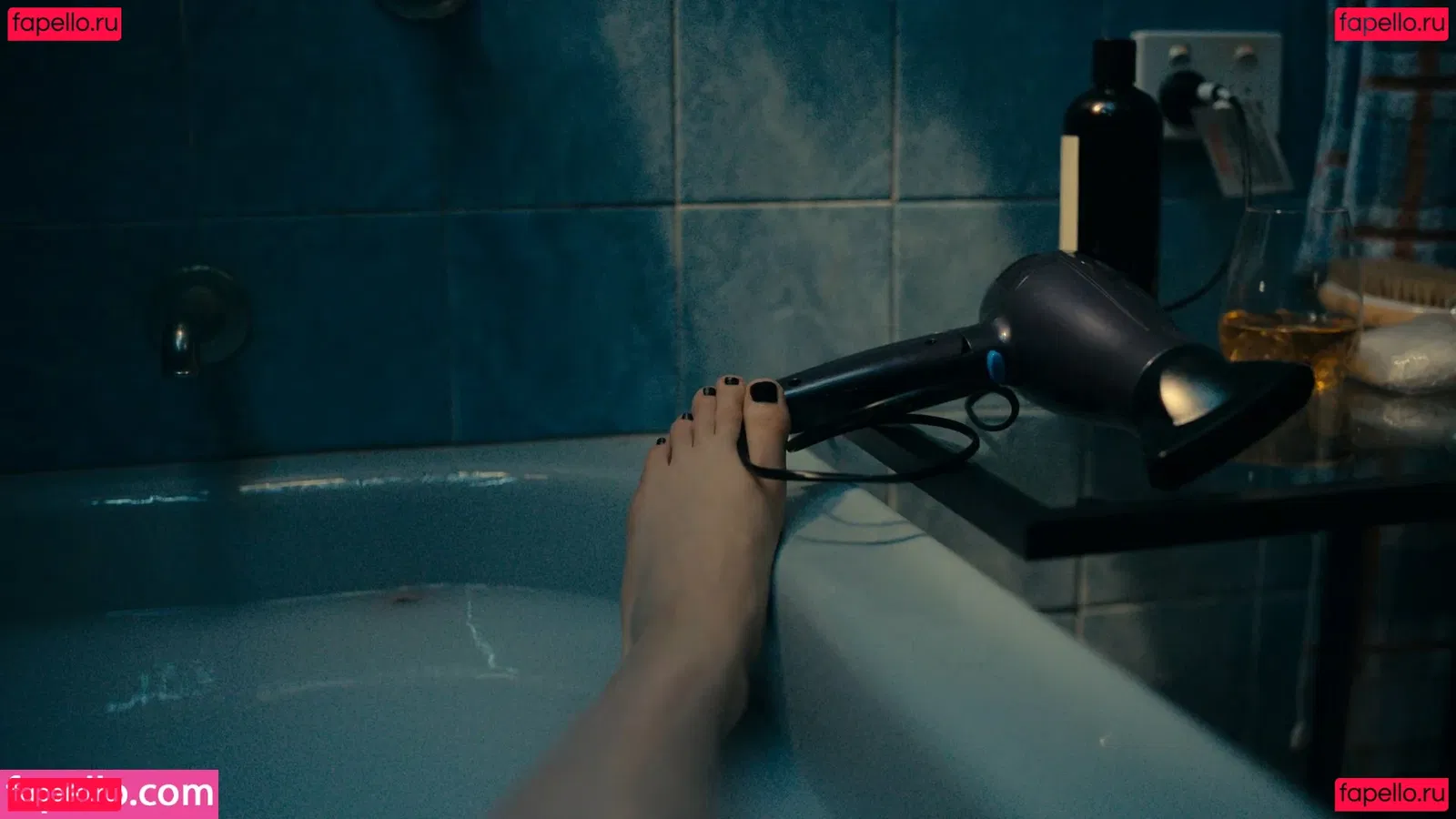 Thomasin Mckenzie Onlyfans Photo Gallery 