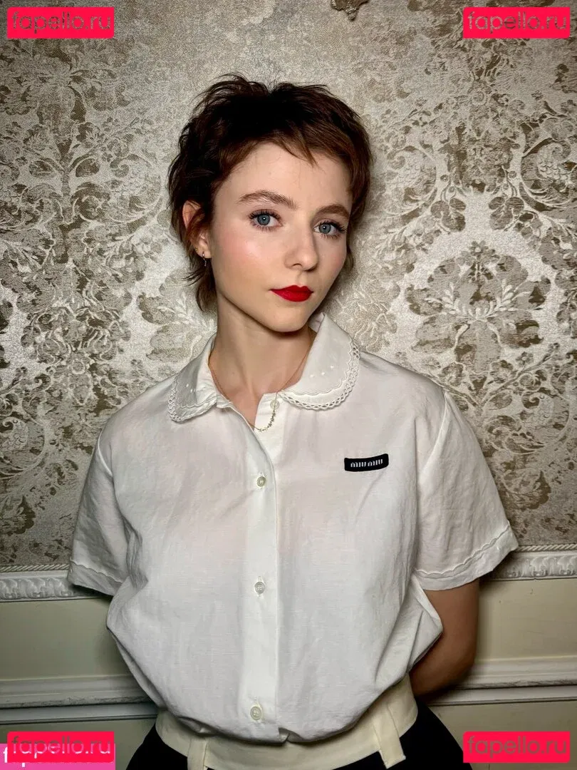 Thomasin Mckenzie Onlyfans Photo Gallery 
