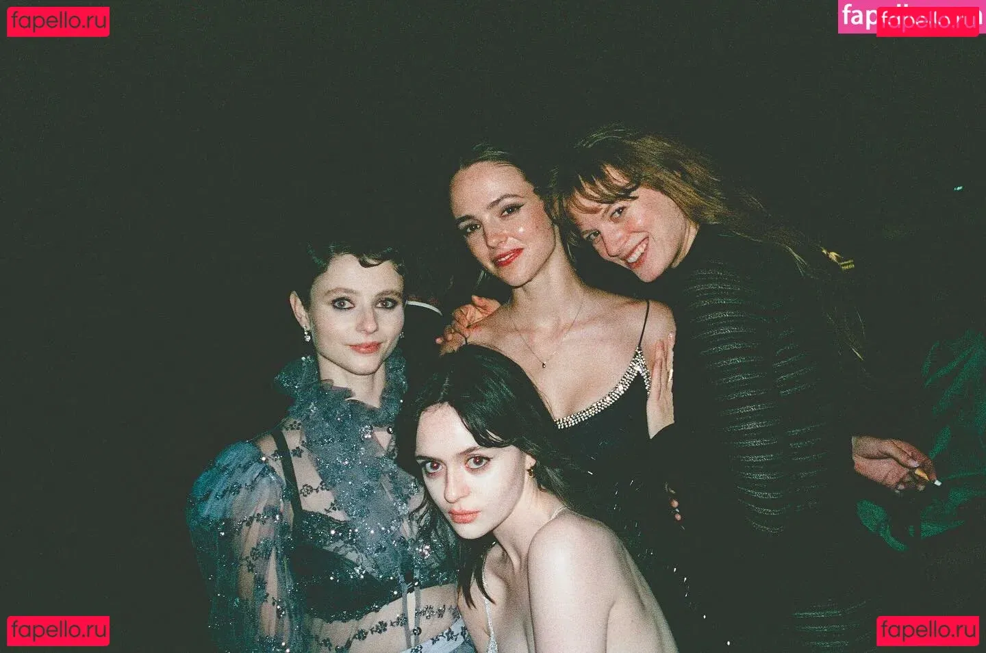 Thomasin Mckenzie Onlyfans Photo Gallery 