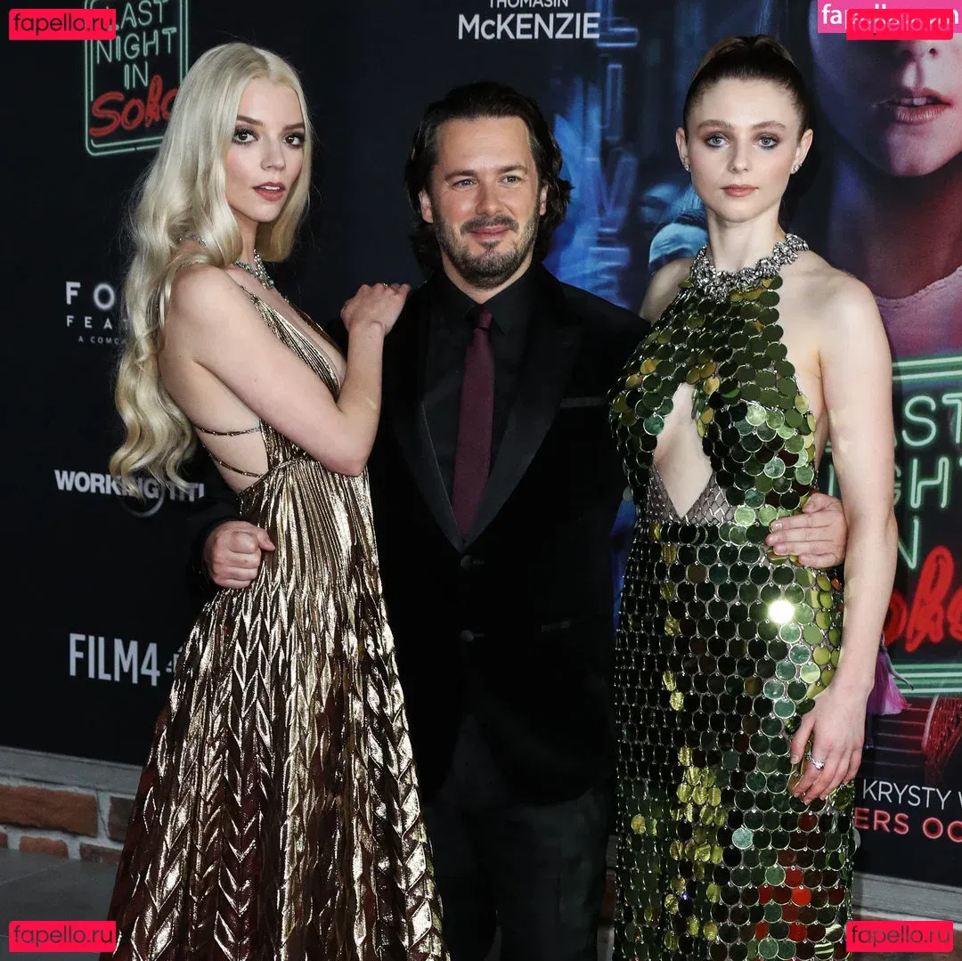 Thomasin Mckenzie Onlyfans Photo Gallery 