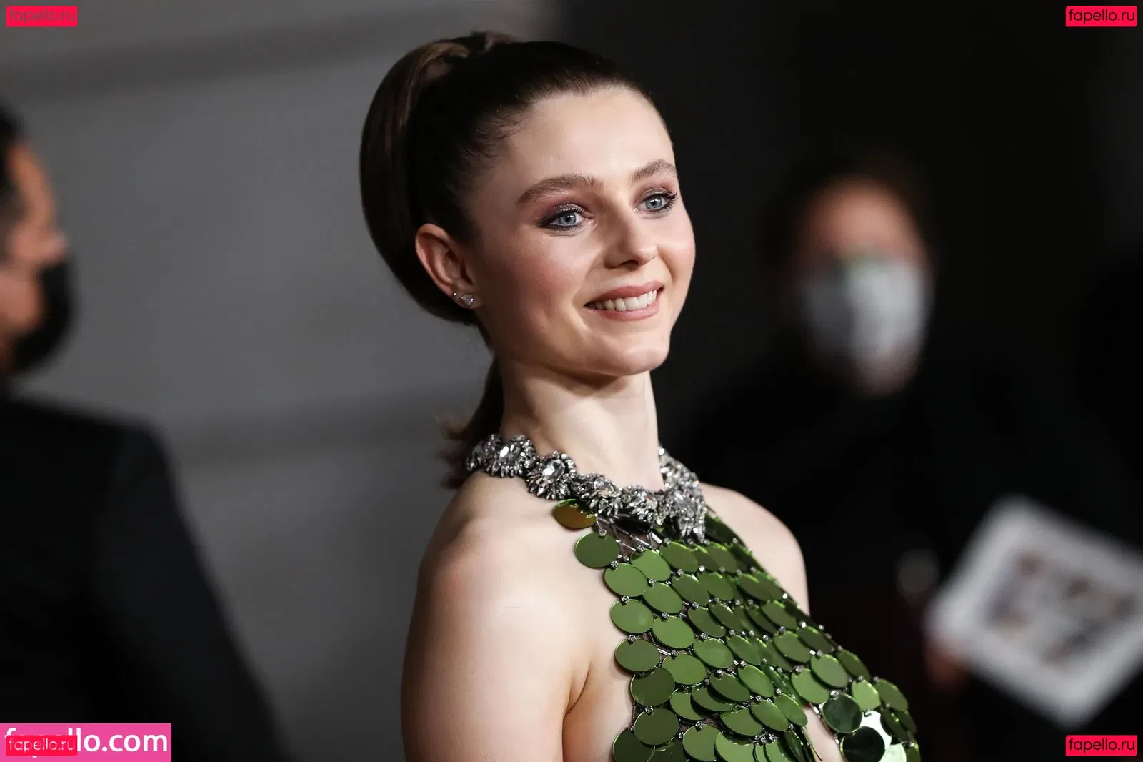 Thomasin Mckenzie Onlyfans Photo Gallery 