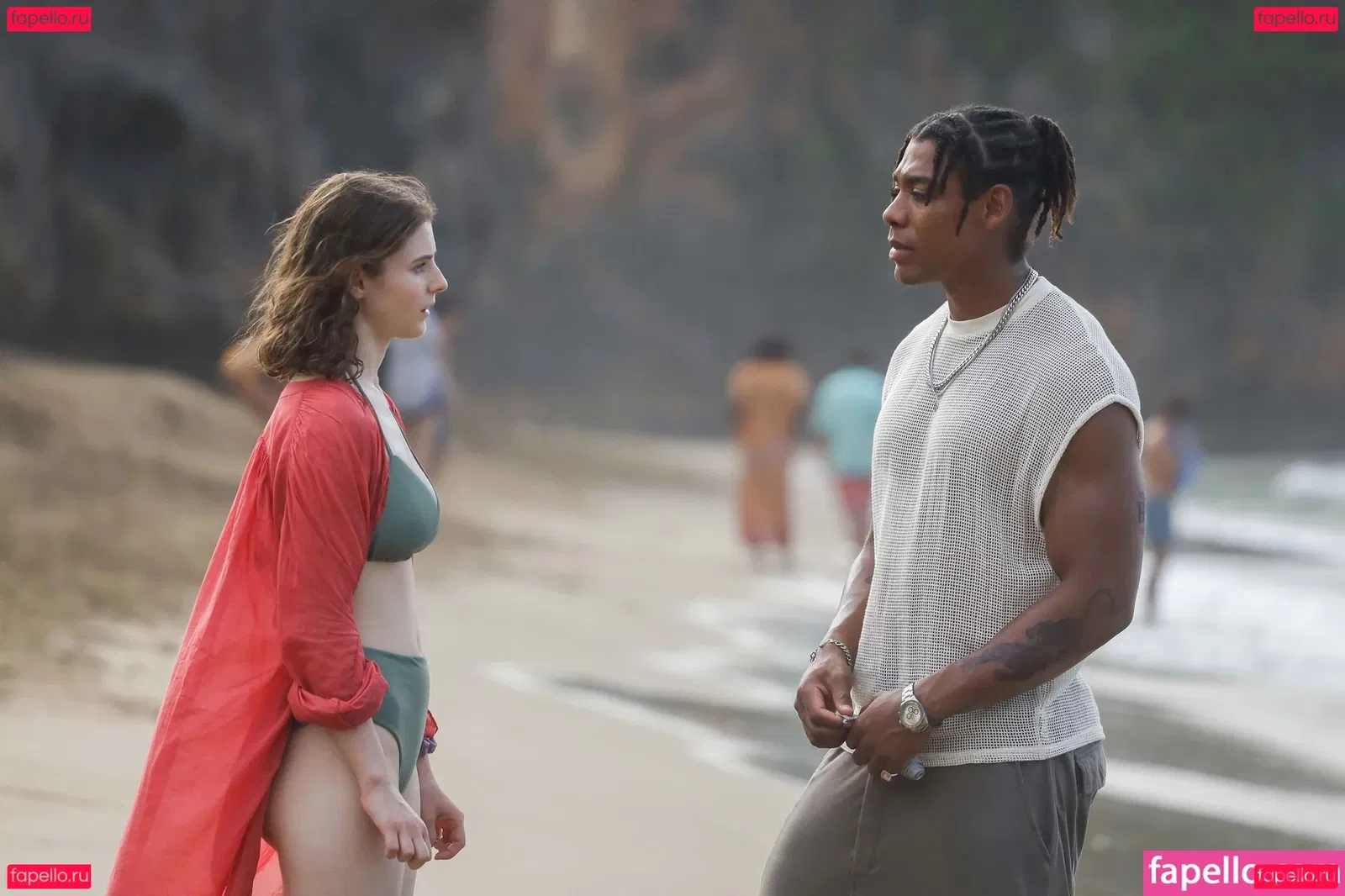 Thomasin Mckenzie Onlyfans Photo Gallery 