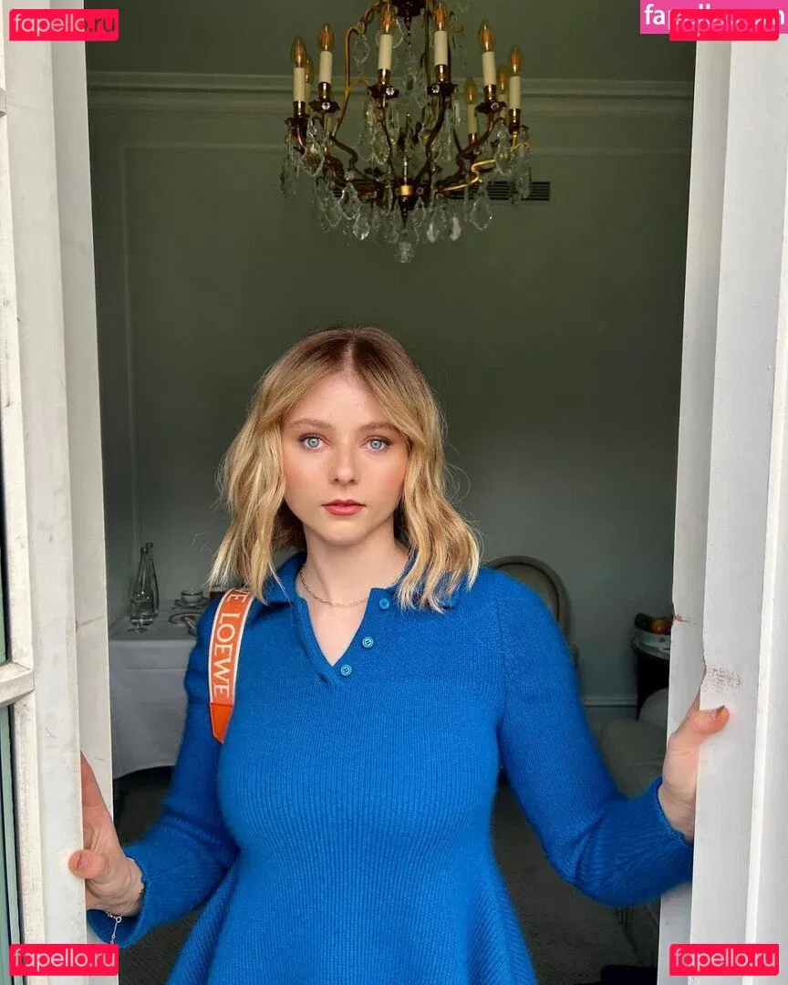 Thomasin Mckenzie Onlyfans Photo Gallery 