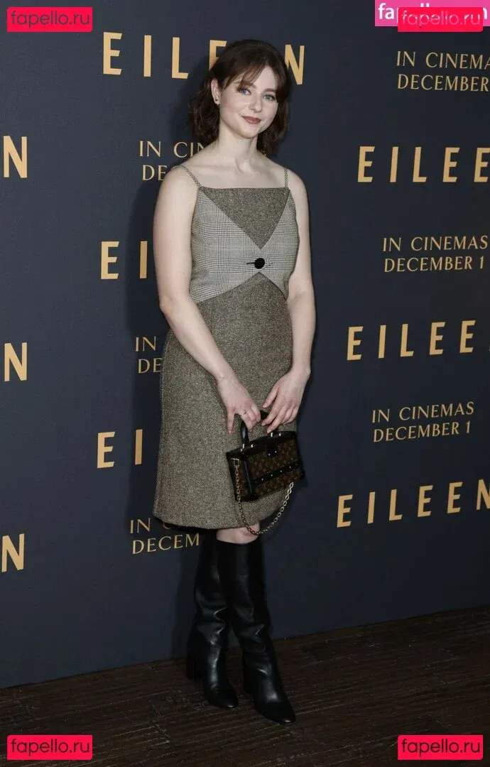 Thomasin Mckenzie Onlyfans Photo Gallery 