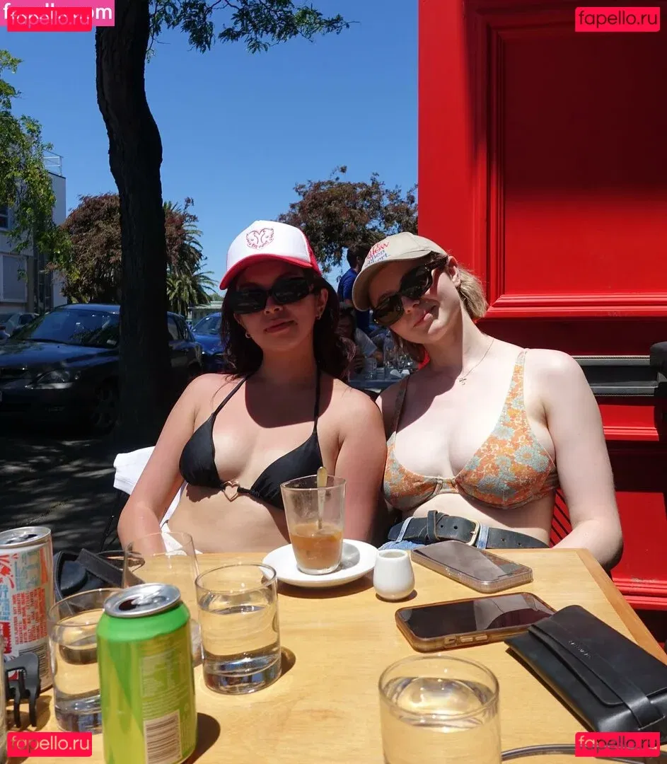 Thomasin Mckenzie Onlyfans Photo Gallery 