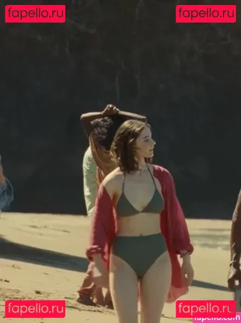 Thomasin Mckenzie Onlyfans Photo Gallery 