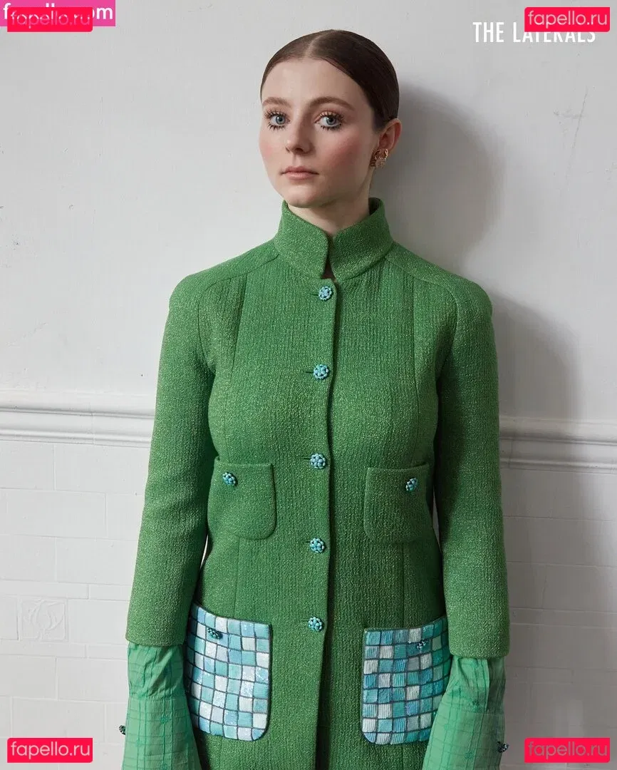 Thomasin Mckenzie Onlyfans Photo Gallery 