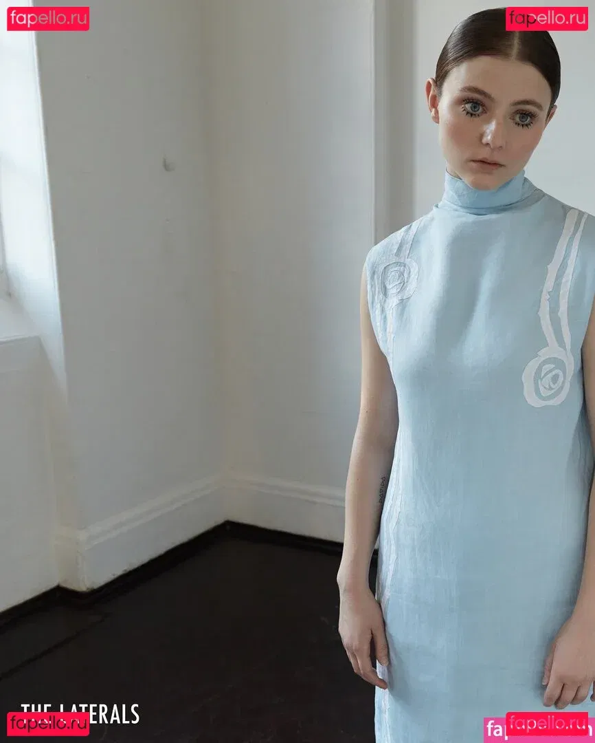 Thomasin Mckenzie Onlyfans Photo Gallery 